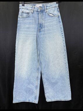 Zara Light Blue Relaxed Wide-Leg Jeans